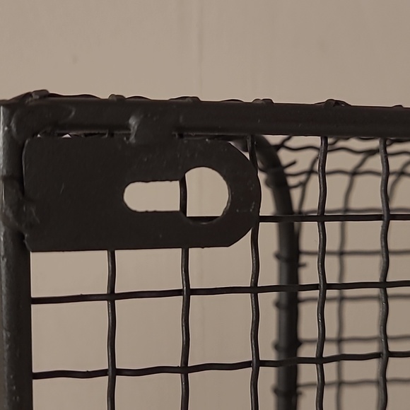 Hanging Metal Mail Holder - Picture 5 of 12